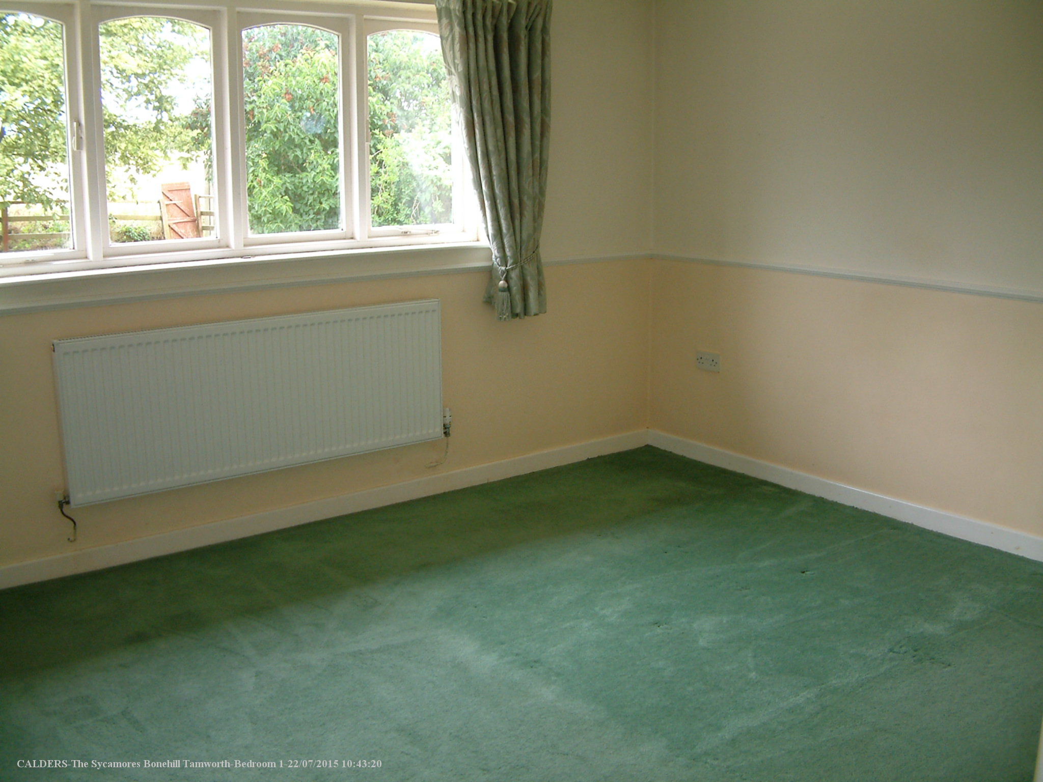 The Sycamores Bonehill Tamworth Bedroom 1.JPG